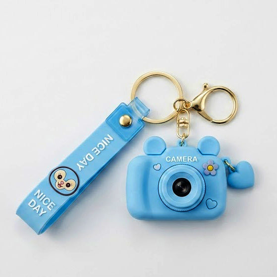 ADORABLE PROJECTOR CAMERA KEYCHAIN