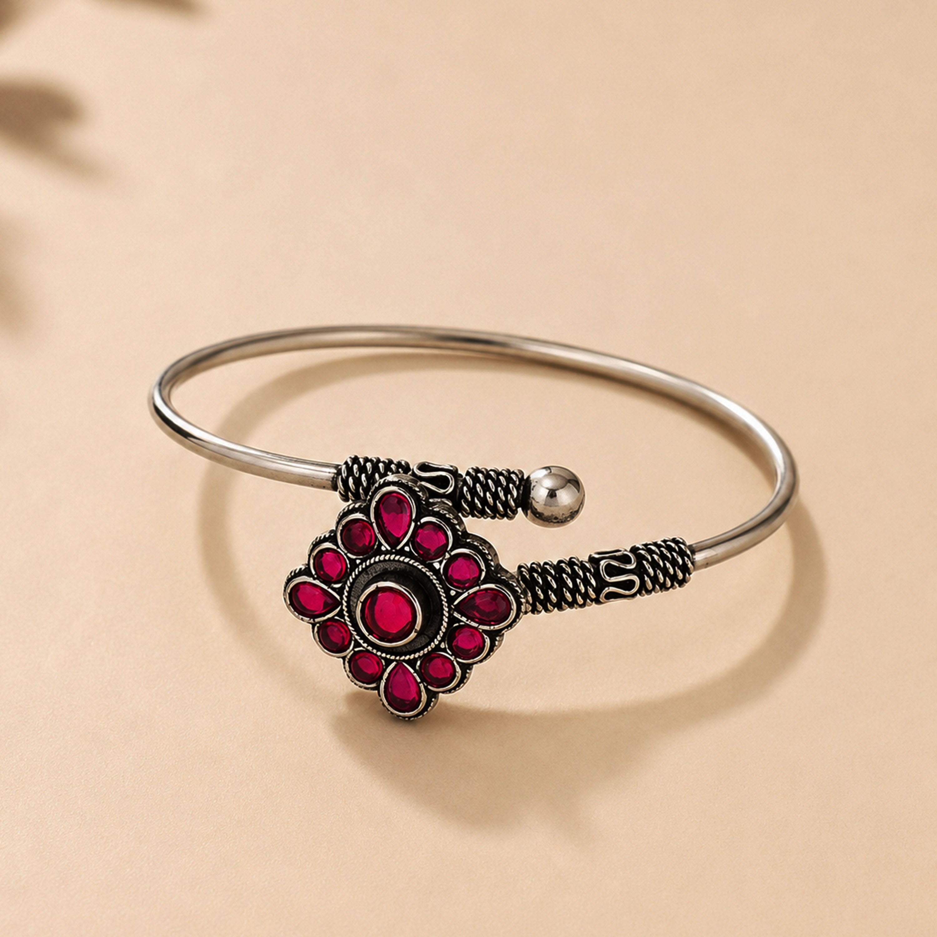 RED STONE KARA