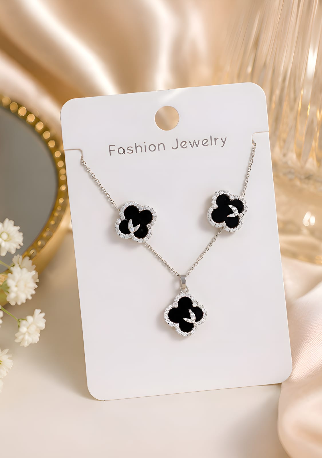 LOCKET SET